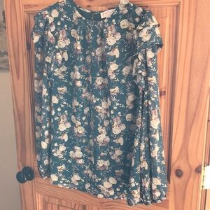 NWOT Floral Long Sleeve Blouse large
